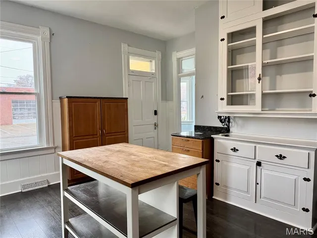 $279,900 | 3 West Patterson Street, Mascoutah, IL 62258