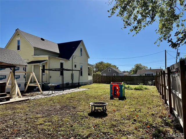 $279,900 | 3 West Patterson Street, Mascoutah, IL 62258
