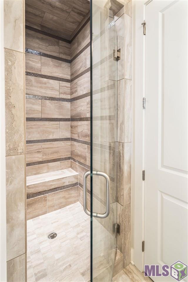 10849 Creek Lane Baton Rouge, LA 70810 - Photo 19 of 33