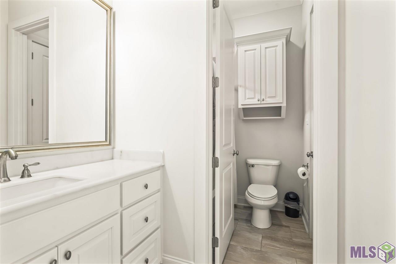 10849 Creek Lane Baton Rouge, LA 70810 - Photo 23 of 33