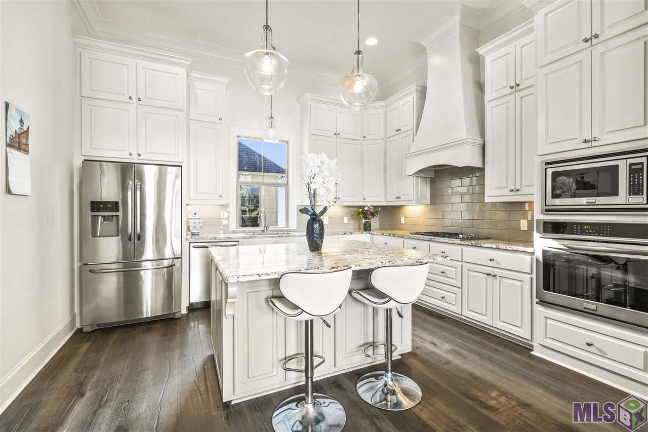 10849 Creek Lane Baton Rouge, LA 70810 - Photo 6 of 33