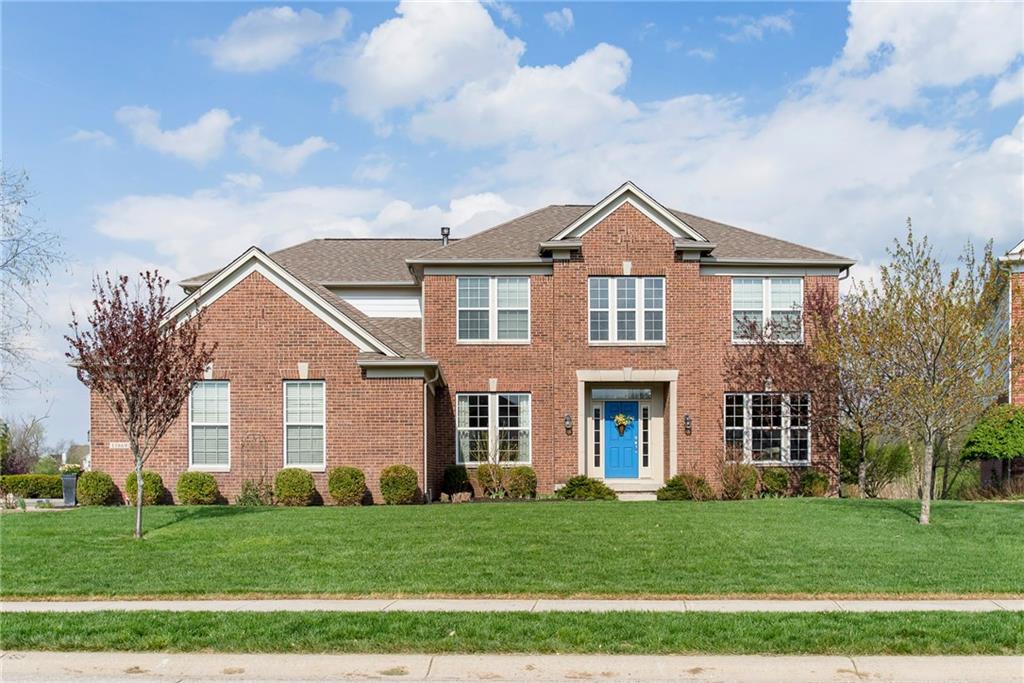 13869 Kickapoo Trail Carmel, IN 46033 - Photo 3 of 48 Gallery Image 3