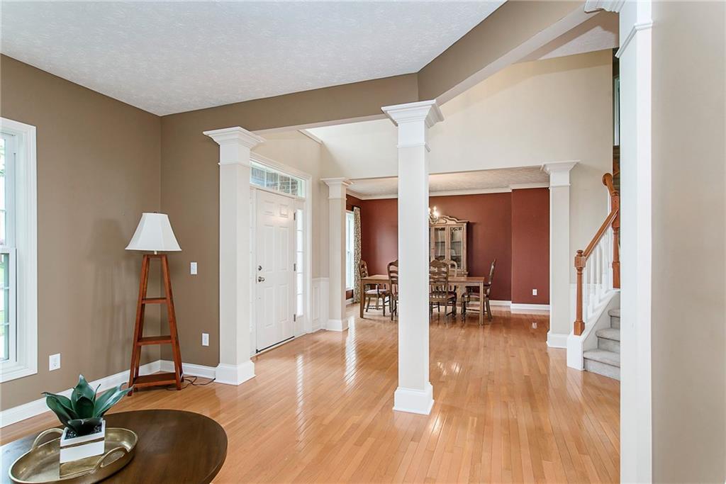 13869 Kickapoo Trail Carmel, IN 46033 - Photo 8 of 48 Gallery Image 8