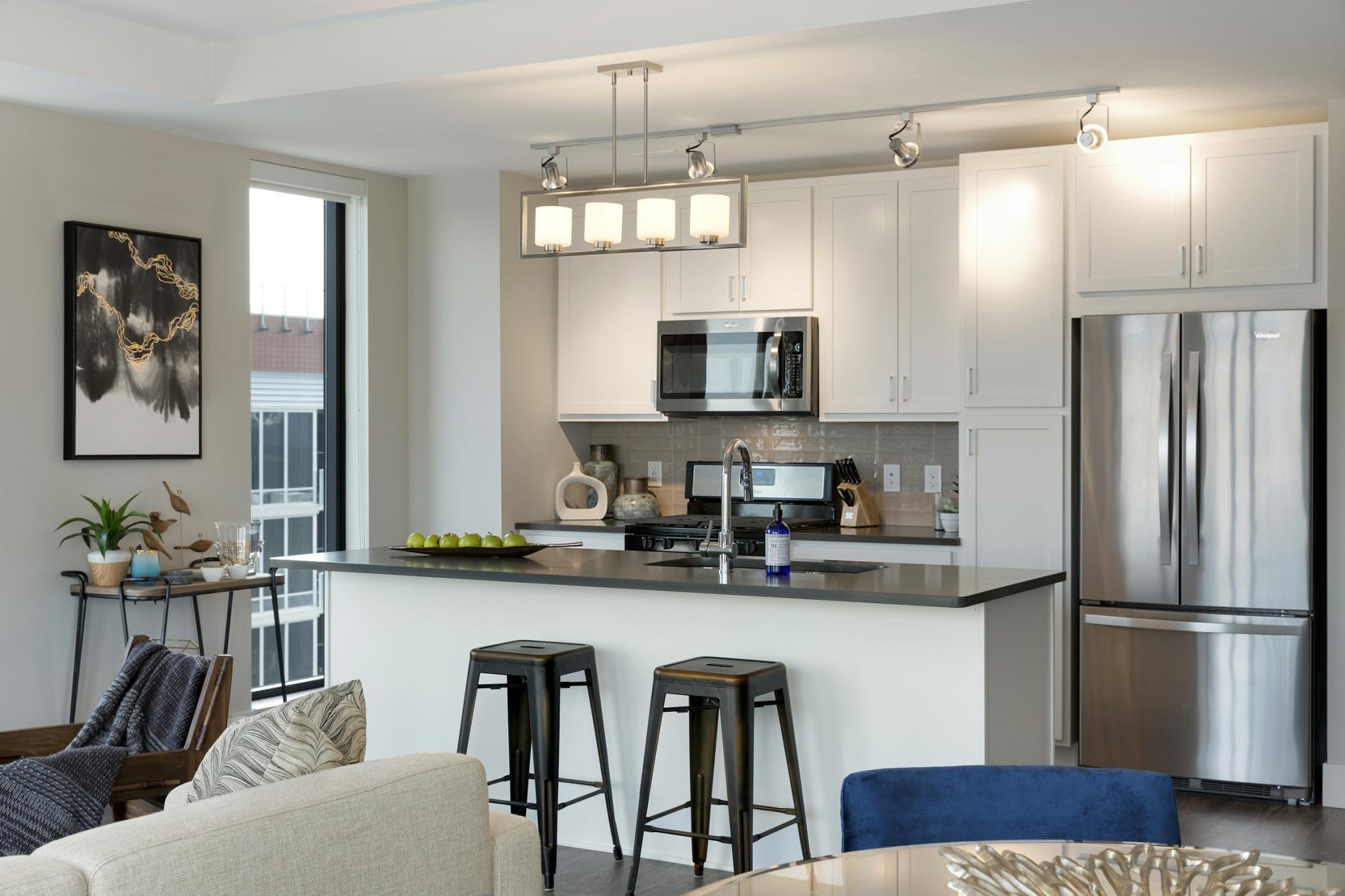 212 10th Avenue South, Unit 914 Minneapolis, MN 55415 - Photo 11 of 17