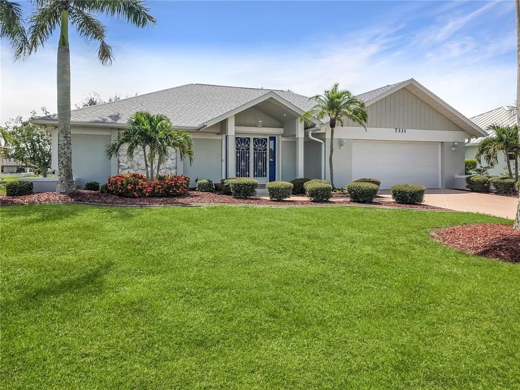 7331 South Plum Tree Punta Gorda, FL 33955 - Photo 3 of 36 Gallery Image 3