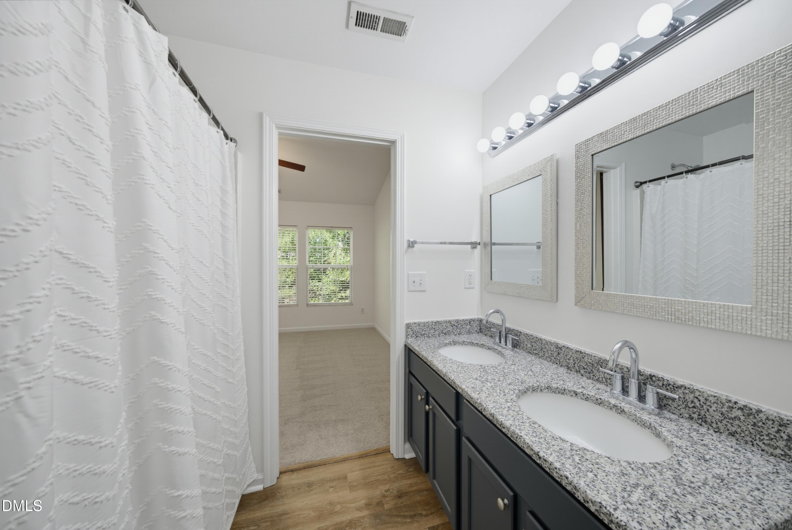 1610 Brook Fern Way Raleigh, NC 27609 - Photo 14 of 26 DSC01983