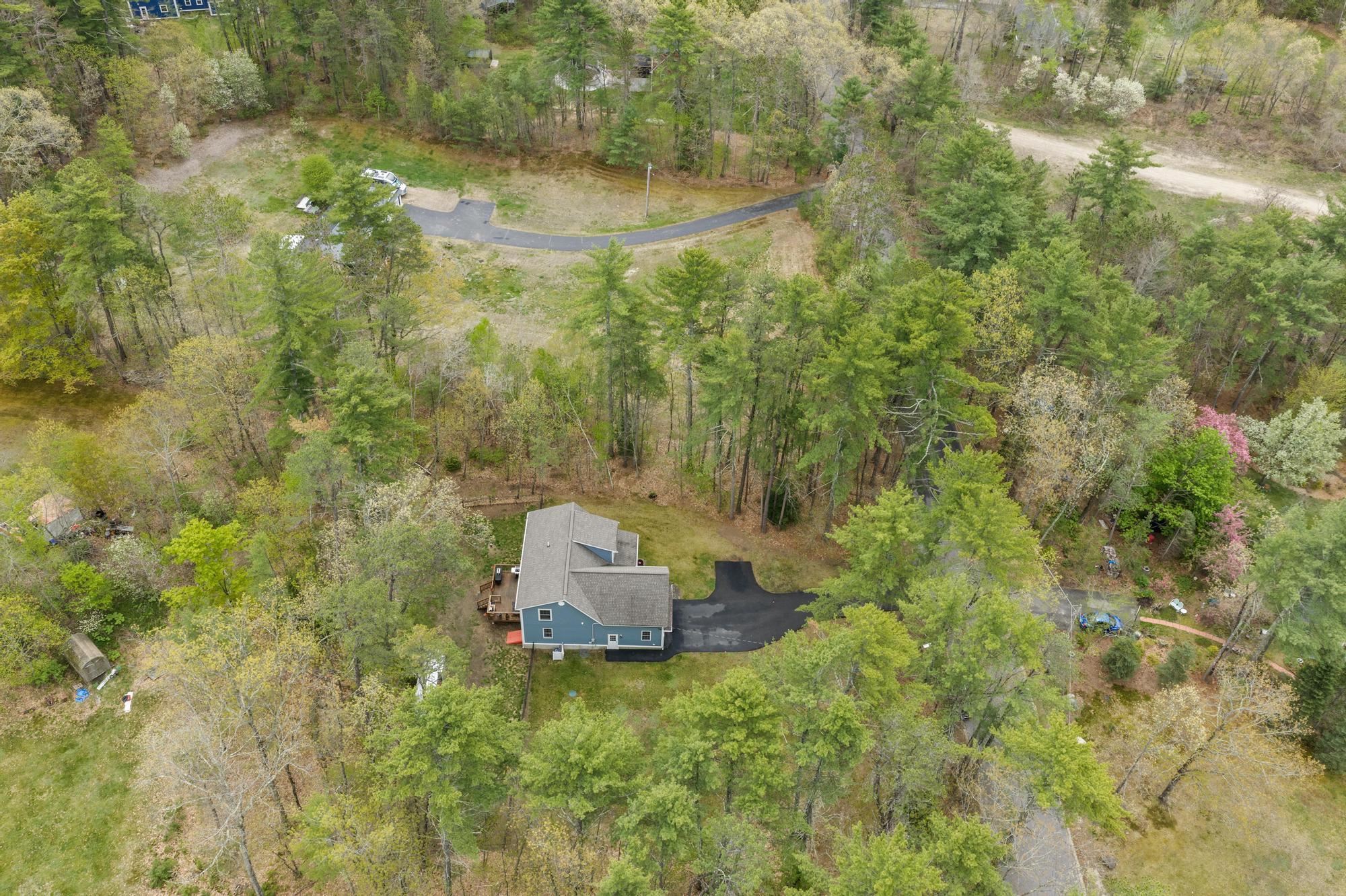 55 Mill Pond Road Epping, NH 03042 - Photo 41 of 46