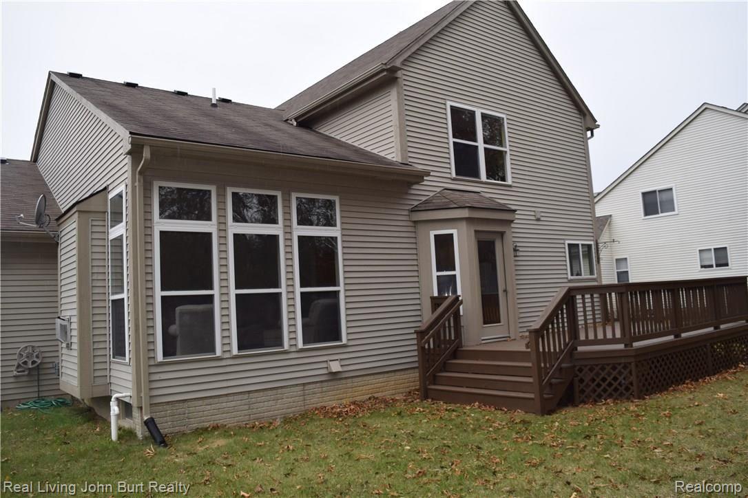 70 Ridge Field Court Oxford, MI 48371 - Photo 26 of 27 DSC_0051.JPG