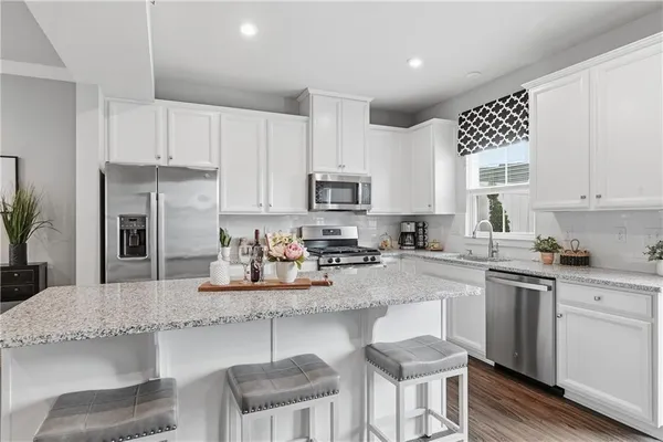 $424,000 | 102 Lupine Drive, Mars, PA 16046