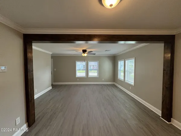 $1,695 | 750 St Thomas Street, Lafayette, LA 70506