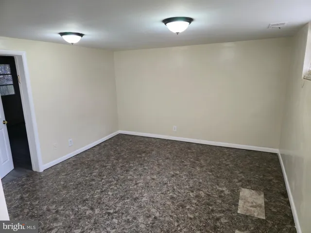 $2,300 | 6717 Greenspring Avenue, Baltimore, MD 21209