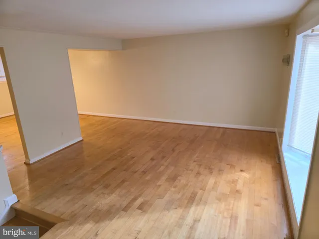 $2,300 | 6717 Greenspring Avenue, Baltimore, MD 21209