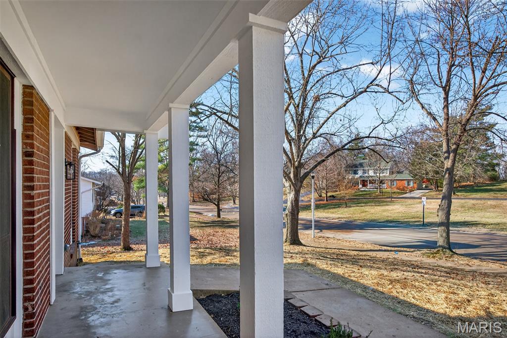 952 Queensbridge Road Manchester, MO 63021 - Photo 7 of 56