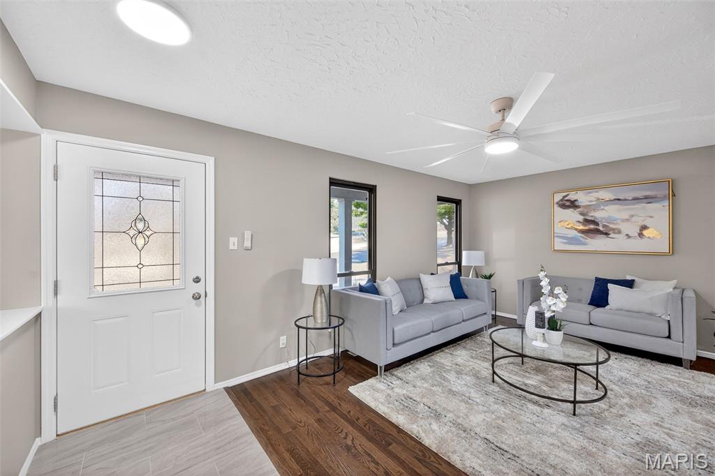 952 Queensbridge Road Manchester, MO 63021 - Photo 8 of 56