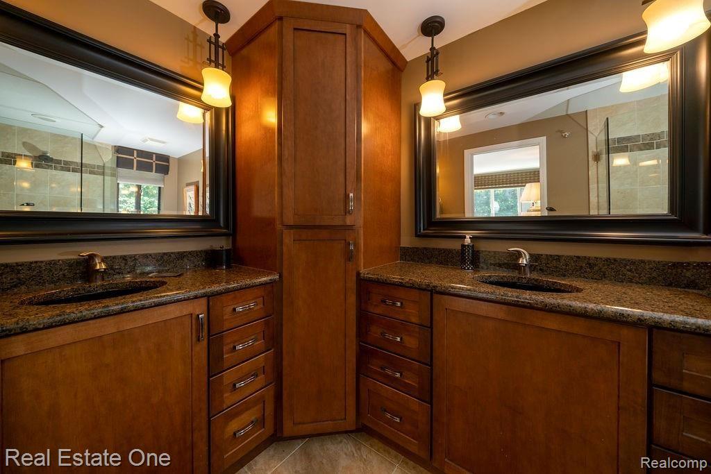 875 Leinster Road Rochester Hills, MI 48309 - Photo 24 of 29