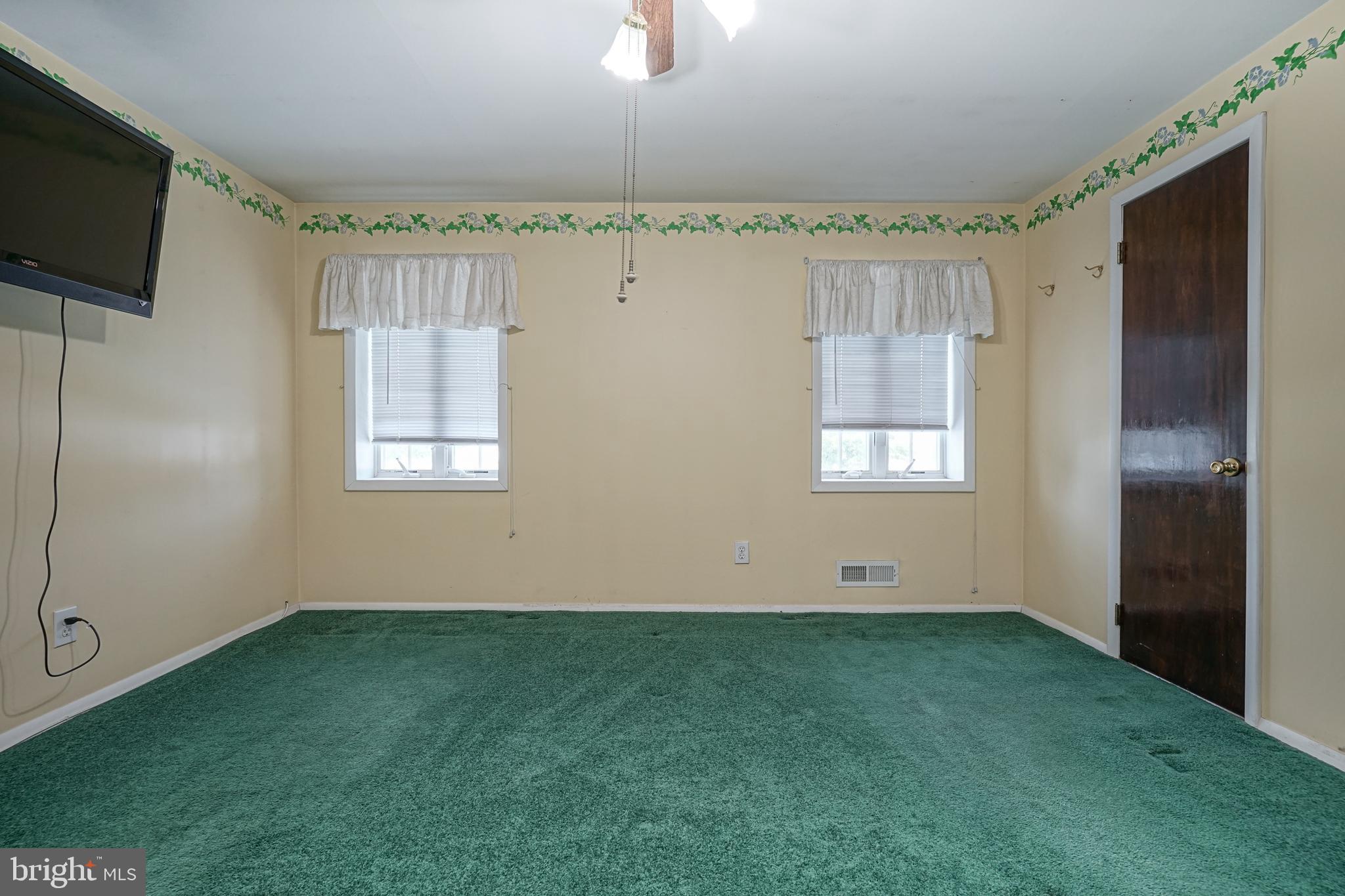 19 Haines Mill Road Delran, NJ 08075 - Photo 20 of 35 Upstairs Bedroom 1