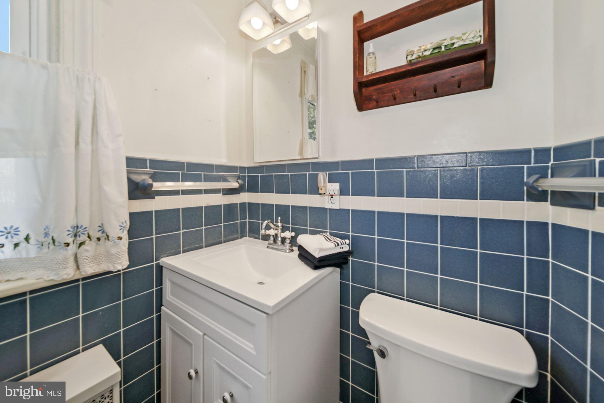 23736 Woodfield Road Gaithersburg, MD 20882 - Photo 19 of 33 Gallery Image 19