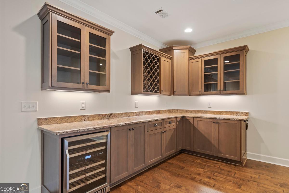 151 Sinclair Circle Southeast Eatonton, GA 31024 - Photo 13 of 66