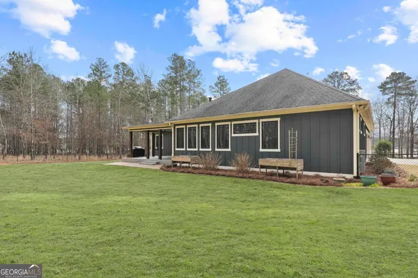 $744,900 | 151 Sinclair Circle Southeast, Eatonton, GA 31024