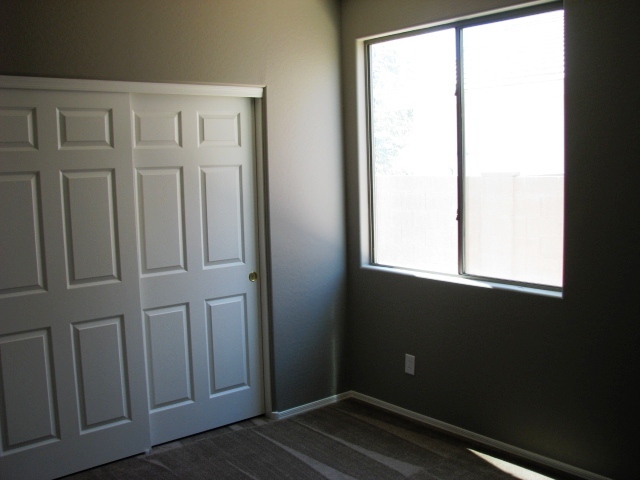 43574 Roth Road Maricopa, AZ 85138 - Photo 9 of 18 Bedroom 6