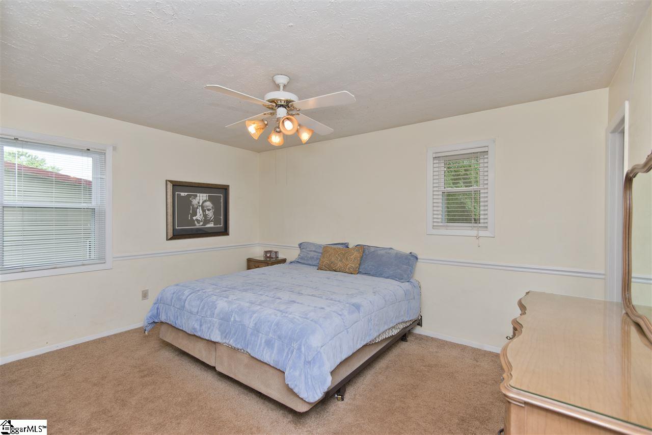 609 Bridwell Road Travelers Rest, SC 29690 - Photo 12 of 20 Gallery Image 12