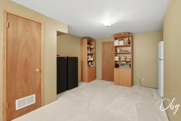 $375,000 | 7 East Dahlia Lane, Round Lake Beach, IL 60073