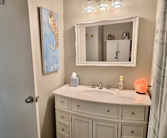 $125,000 | 52791 Pine Cove Road, Unit 4, Idyllwild, CA 92549