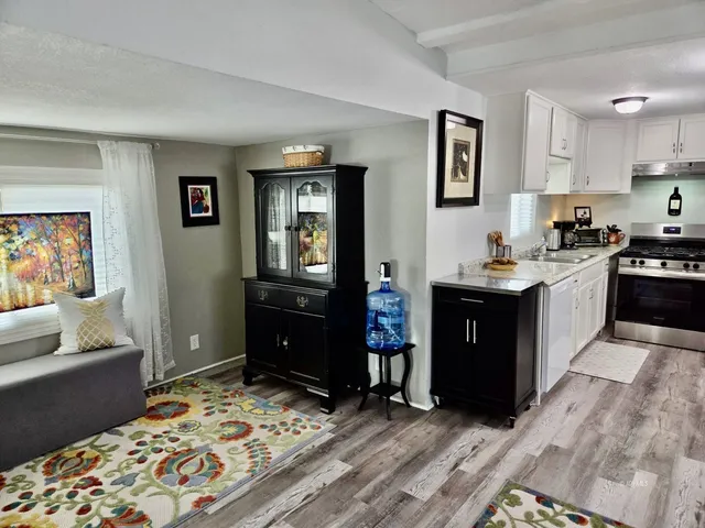 $125,000 | 52791 Pine Cove Road, Unit 4, Idyllwild, CA 92549