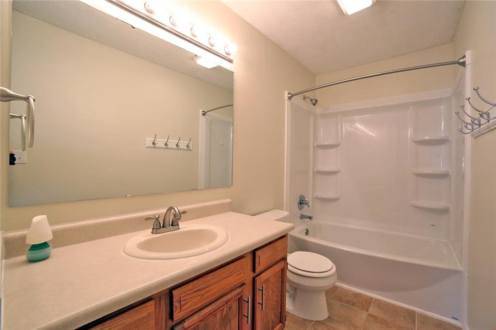 1524 Michigan Road Franklin, IN 46131 - Photo 11 of 29 Gallery Image 11