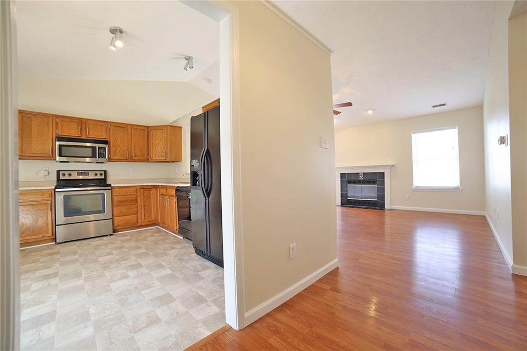 1524 Michigan Road Franklin, IN 46131 - Photo 6 of 29 Gallery Image 6