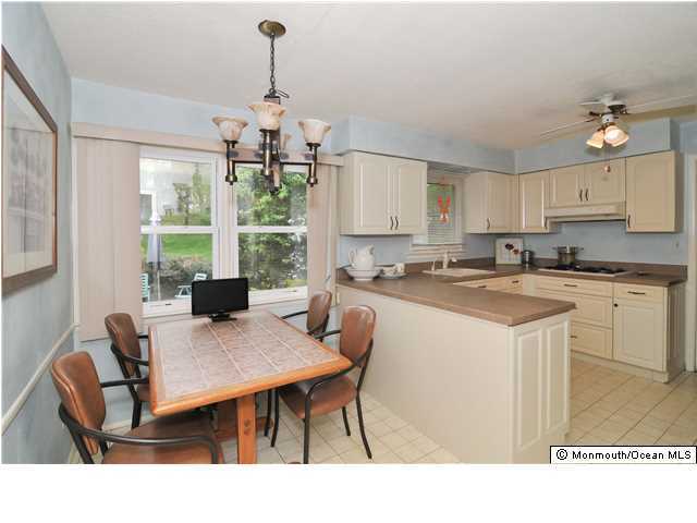 19 Whitman Road Morganville, NJ 07751 - Photo 3 of 12 Additional Photo