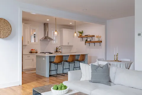 $715,000 | 705 Waco Drive, Nashville, TN 37209