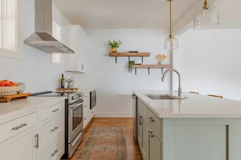 $715,000 | 705 Waco Drive, Nashville, TN 37209