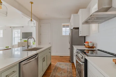 $715,000 | 705 Waco Drive, Nashville, TN 37209