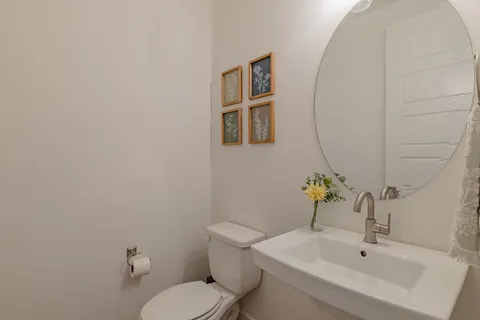 $715,000 | 705 Waco Drive, Nashville, TN 37209