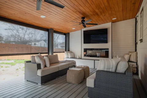 $715,000 | 705 Waco Drive, Nashville, TN 37209