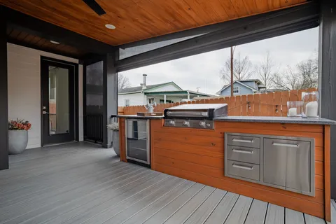 $715,000 | 705 Waco Drive, Nashville, TN 37209