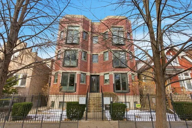 $3,850 | 2038 West Iowa Street, Unit 3E, Chicago, IL 60622