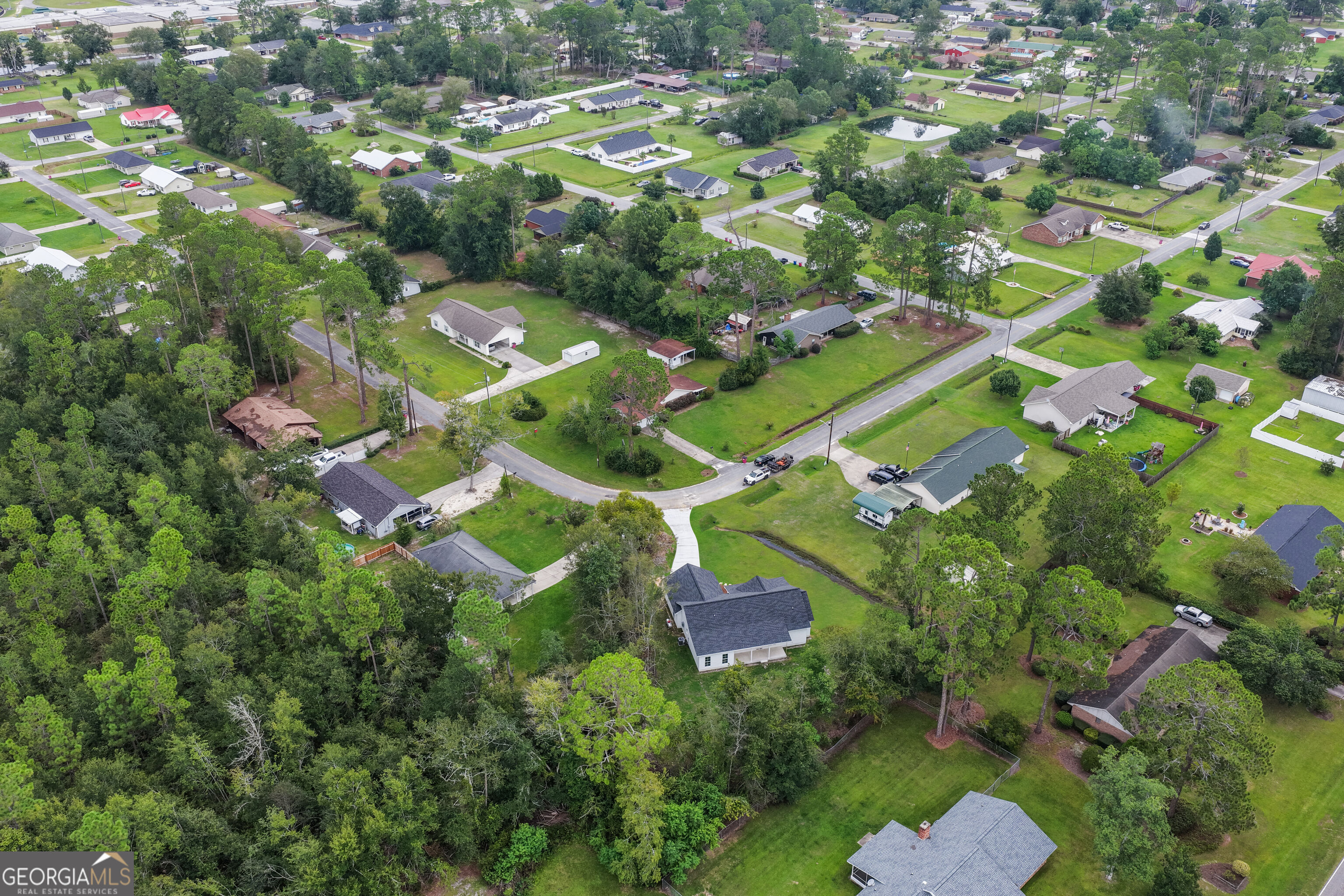 367 Ricardo Street Baxley, GA 31513 - Photo 5 of 47 Gallery Image 5