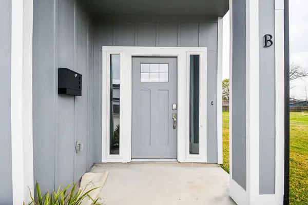 $2,700 | 4401 Alvin Street, Unit A, Houston, TX 77051