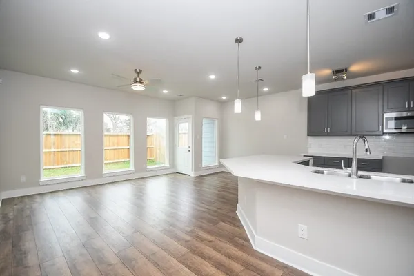 $2,500 | 4401 Alvin Street, Unit A, Houston, TX 77051