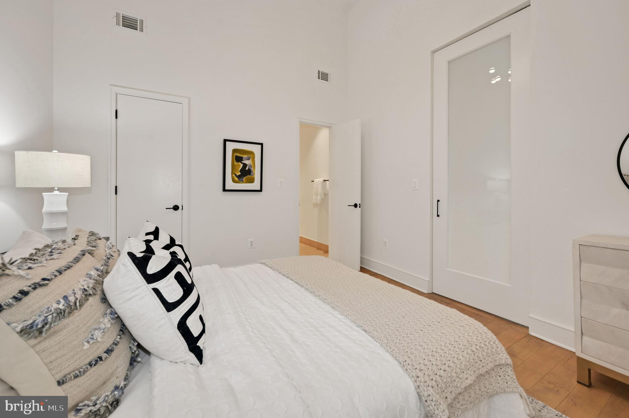 2424 18th Street Northwest, Unit R1 Washington, DC 20009 - Photo 29 of 40