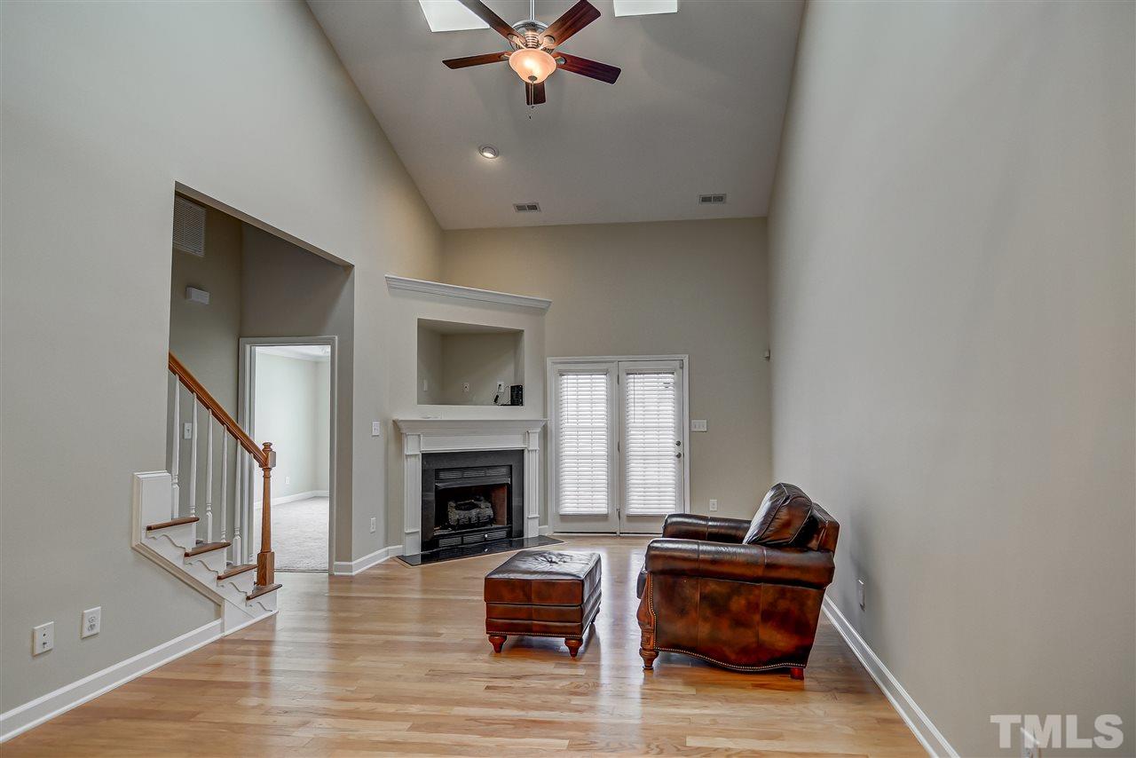 7239 Ladbrooke Street Raleigh, NC 27617 - Photo 3 of 18 Gallery Image 3