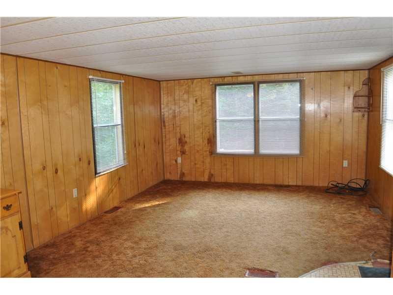 219 South Beech Hill Road Pittston, ME 04345 - Photo 8 of 15 Living Room.