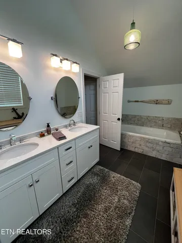 $649,900 | 135 Deer Hill Lane, Unit A, La Follette, TN 37766