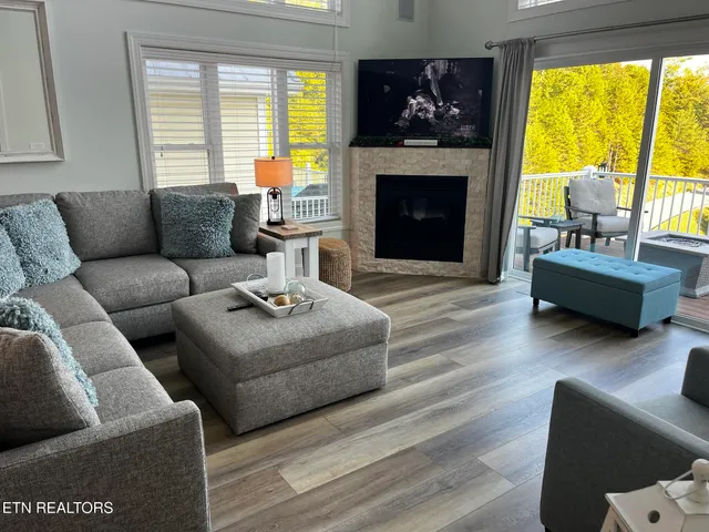 $649,900 | 135 Deer Hill Lane, Unit A, La Follette, TN 37766