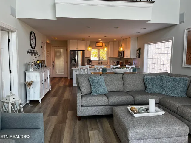 $649,900 | 135 Deer Hill Lane, Unit A, La Follette, TN 37766