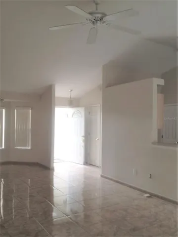 $339,900 | 8000 Aspencrest Court, Orlando, FL 32835