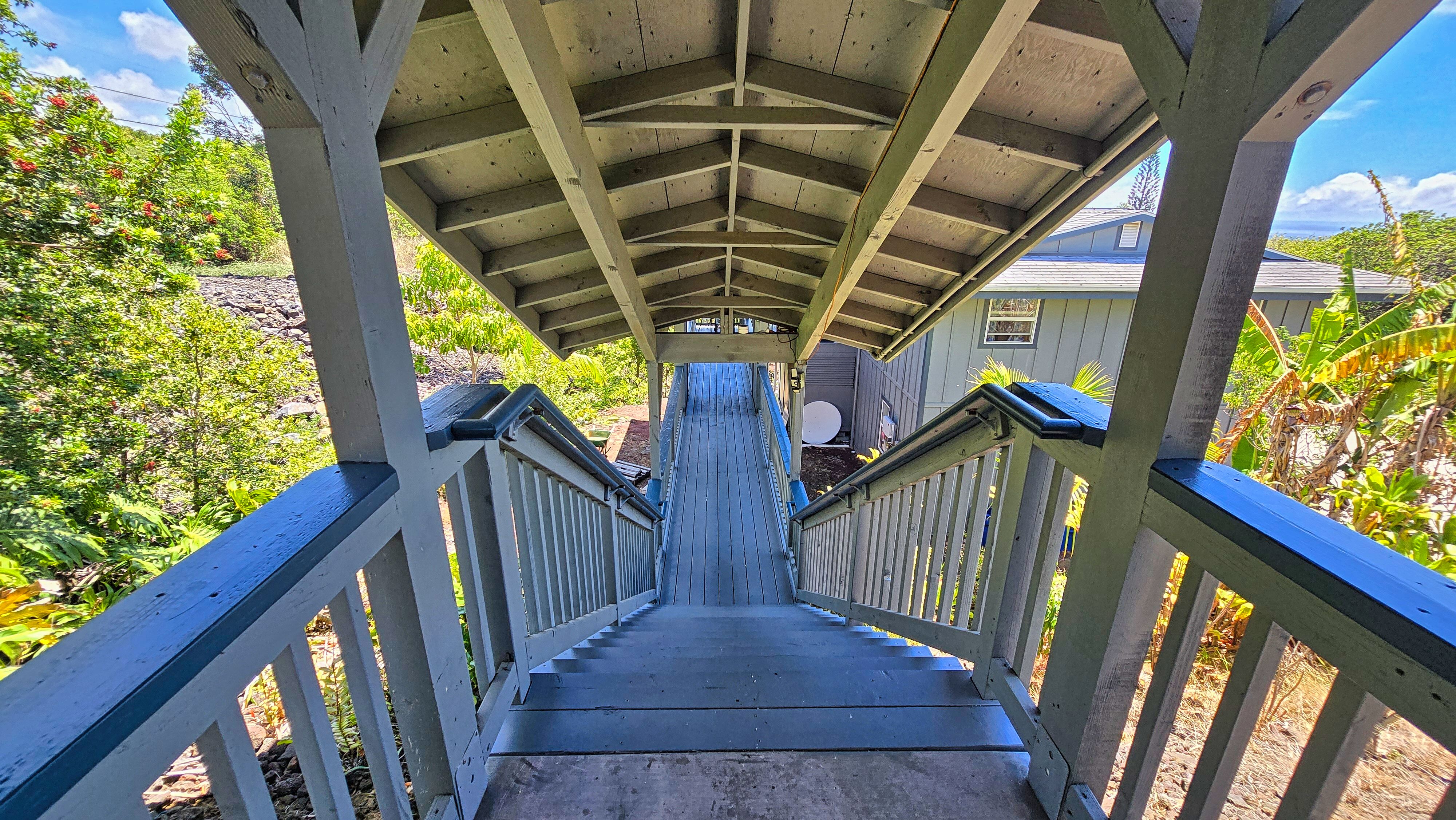 94-1790 Amepela Road Naalehu, HI 96772 - Photo 21 of 30 a view of entryway