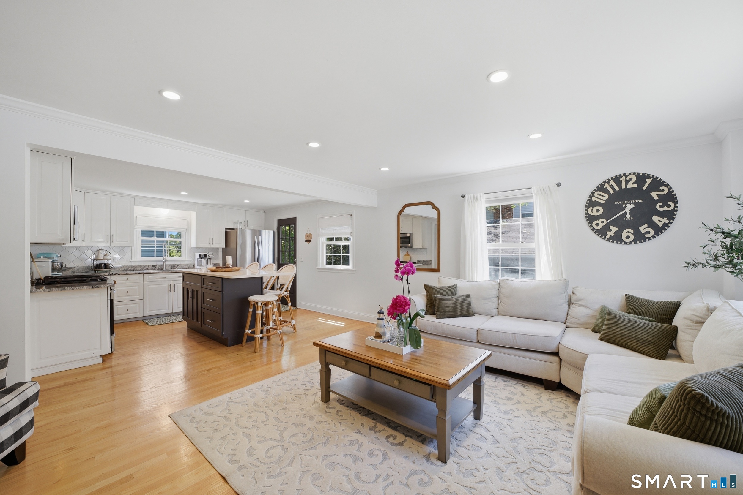 65 Beaver Street Fairfield, CT 06825 - Photo 8 of 40